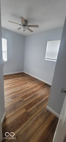 $247,500 | 539 Delbrook Drive, New Whiteland, IN 46184