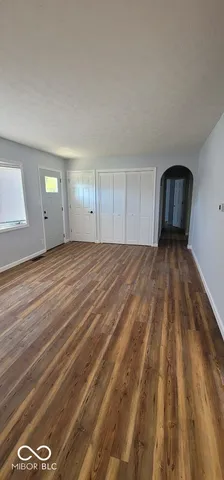 $247,500 | 539 Delbrook Drive, New Whiteland, IN 46184