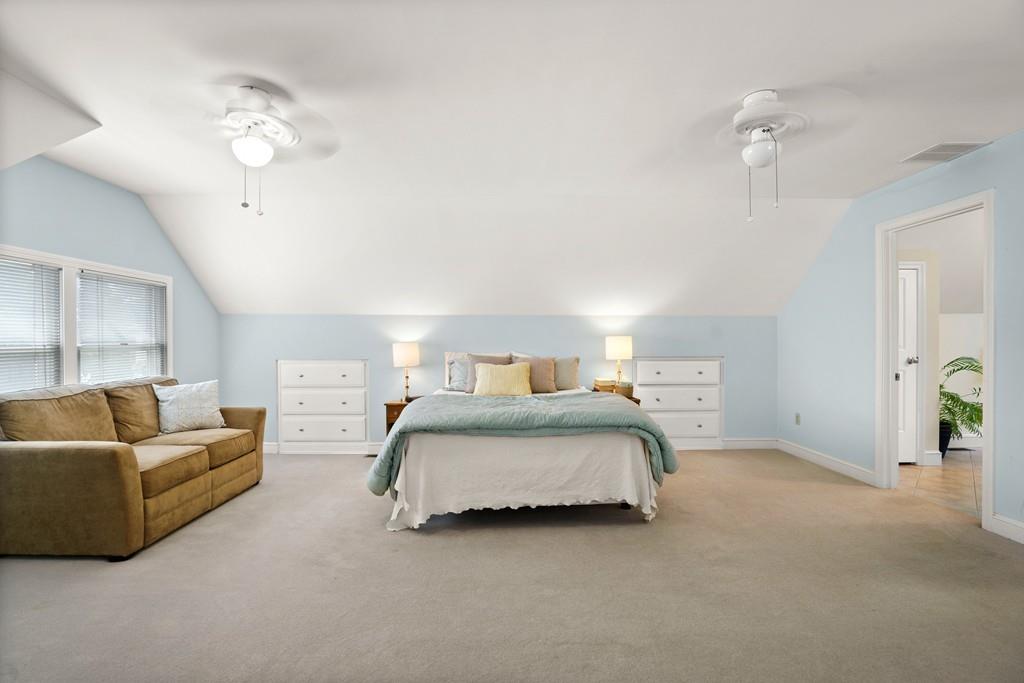42 Buckingham Road North Andover, MA 01845 - Photo 20 of 30 Gallery Image 20