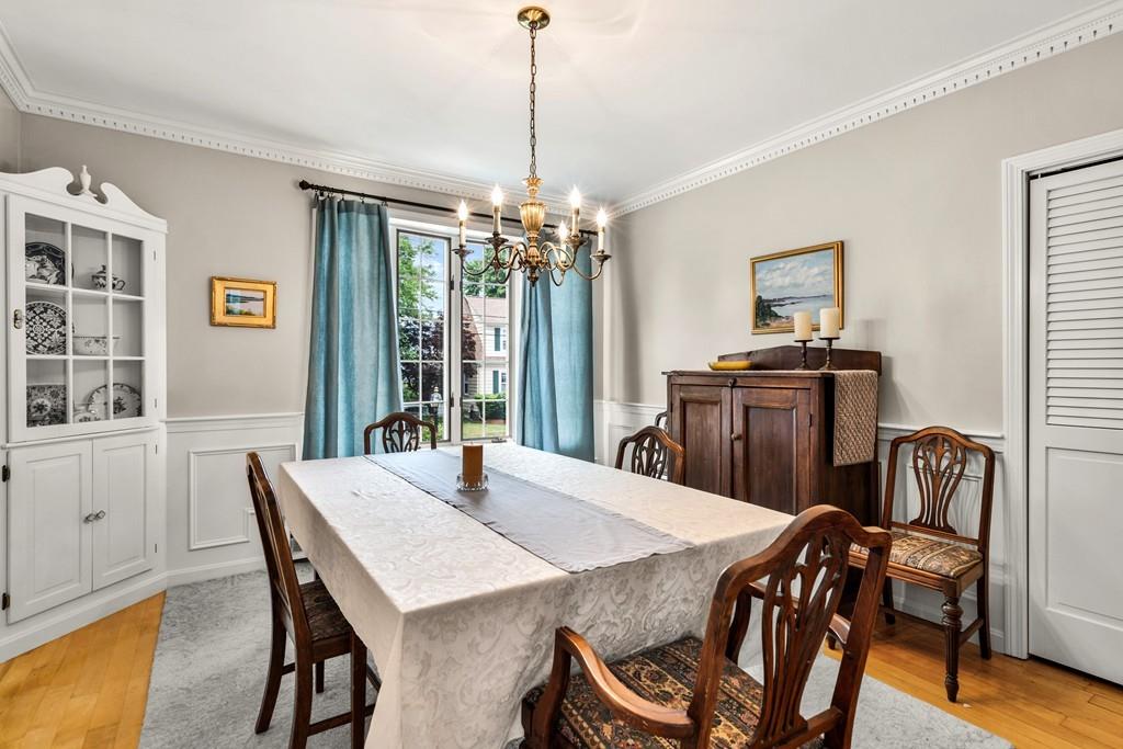 42 Buckingham Road North Andover, MA 01845 - Photo 9 of 30 Gallery Image 9
