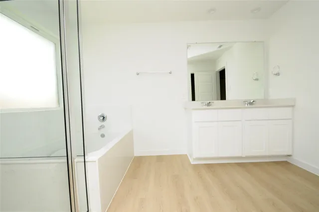 $2,849 | 1410 Island Grove Drive, Iowa Colony, TX 77583