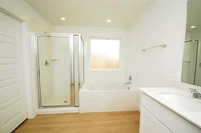 $2,849 | 1410 Island Grove Drive, Iowa Colony, TX 77583