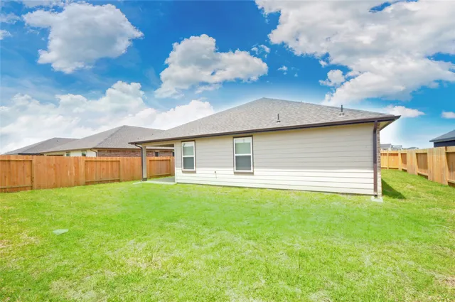 $2,849 | 1410 Island Grove Drive, Iowa Colony, TX 77583