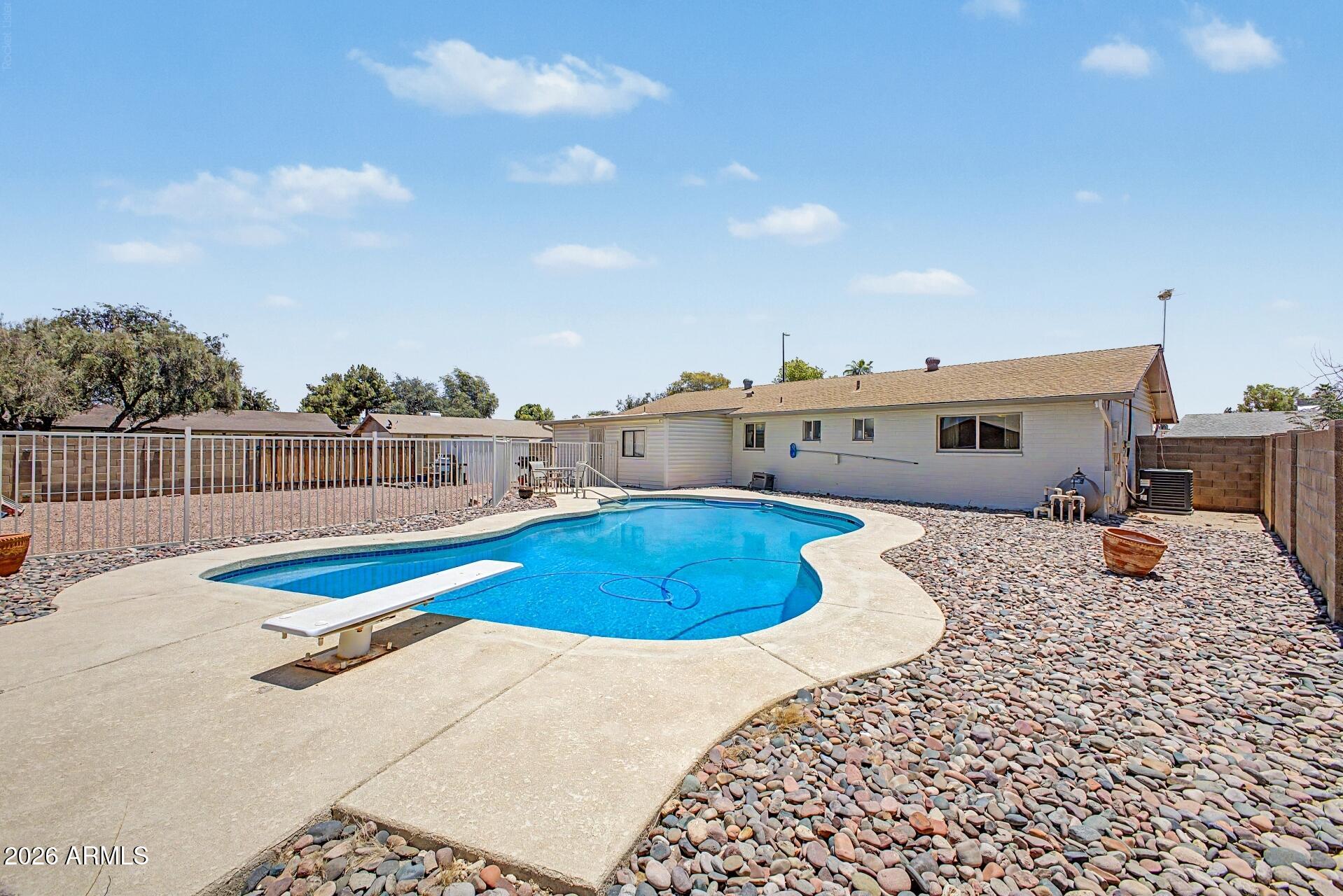314 West Pinon Avenue Gilbert, AZ 85233 - Photo 2 of 24