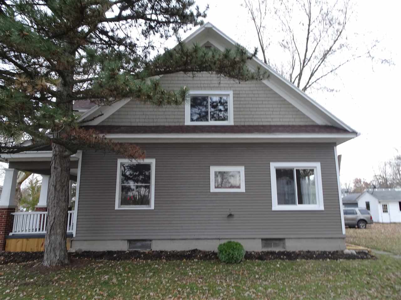 421 West Rudisill Boulevard Fort Wayne, IN 46807 - Photo 3 of 34 Gallery Image 3