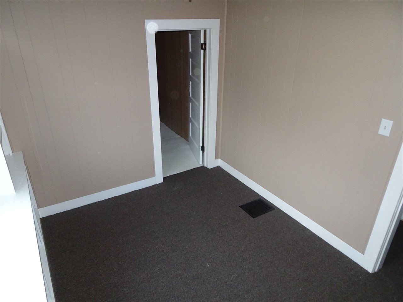 421 West Rudisill Boulevard Fort Wayne, IN 46807 - Photo 26 of 34 Gallery Image 26
