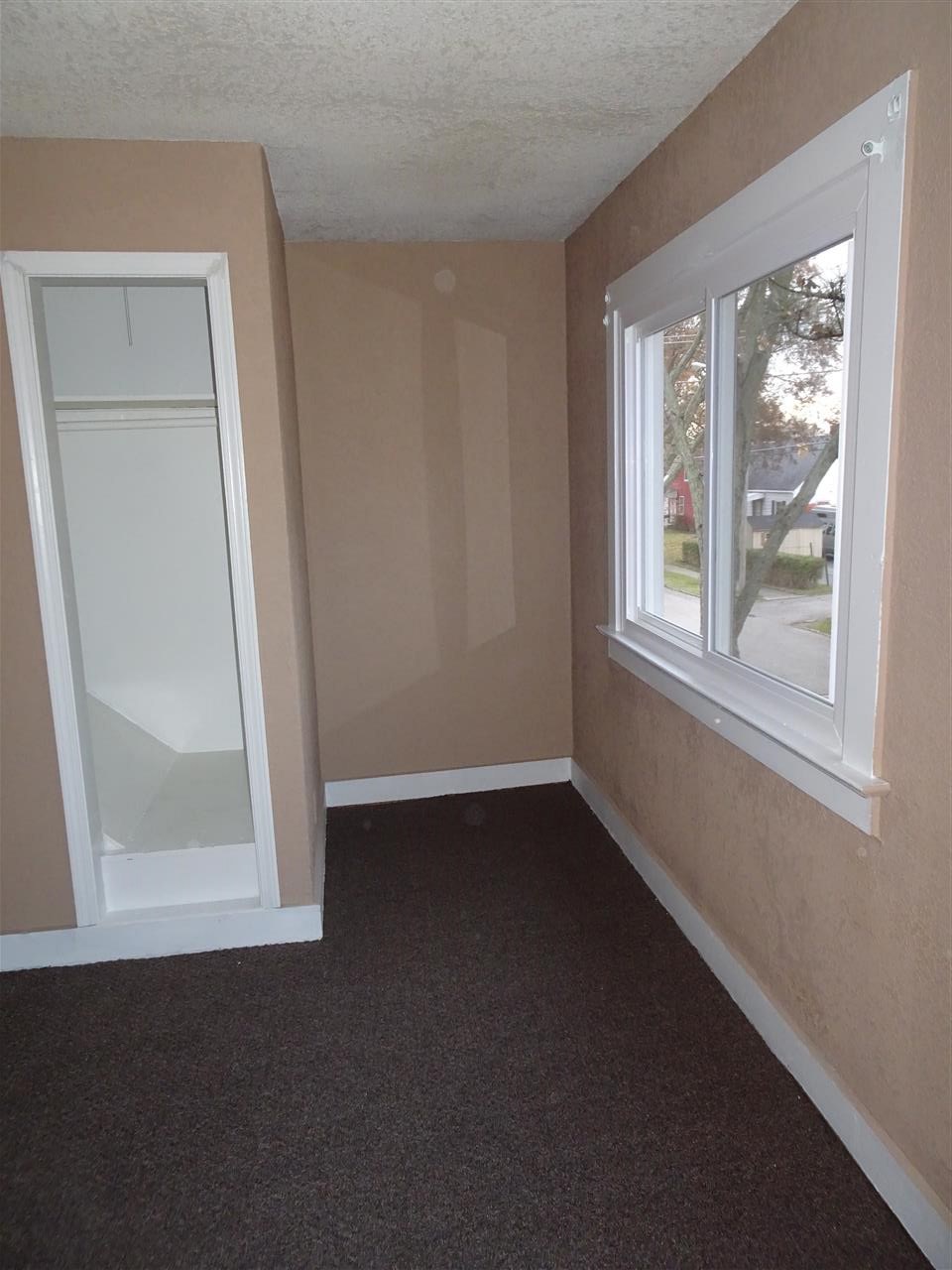421 West Rudisill Boulevard Fort Wayne, IN 46807 - Photo 6 of 34 Gallery Image 6