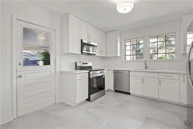 $2,500 | 108 North Drive, Covington, LA 70433