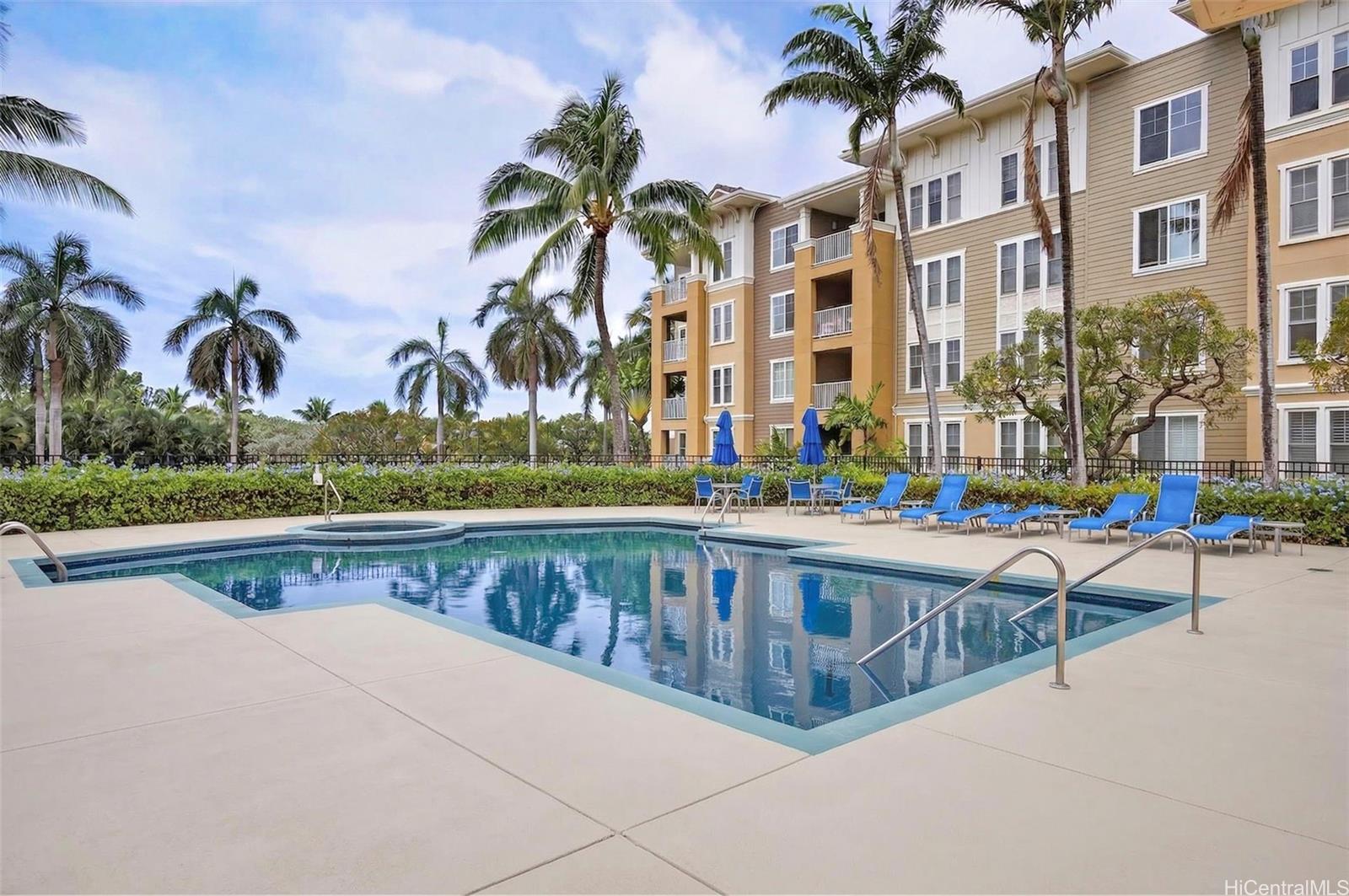 520 Lunalilo Home Road, Unit 7115 Honolulu, HI 96825 - Photo 16 of 19 Pool