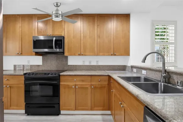 $2,900 | 520 Lunalilo Home Road, Unit 7115, Honolulu, HI 96825