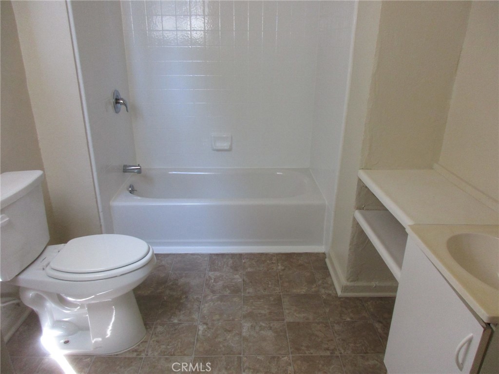 4192 Mission Inn Riverside Ca, Unit A Riverside, CA 92501 - Photo 8 of 17