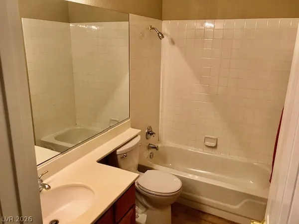 $2,300 | 975 Garden Breeze Way, Las Vegas, NV 89123