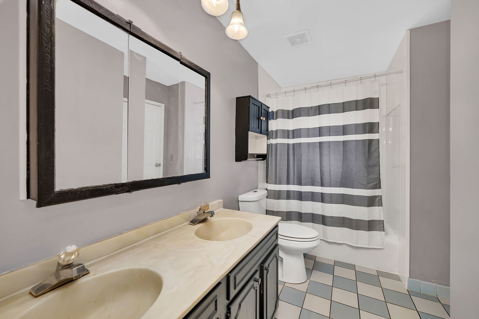 551 Falconridge Way Bolingbrook, IL 60440 - Photo 14 of 28