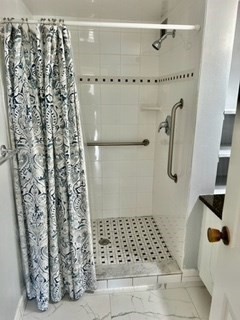40 Village Road, Unit 610 Middleton, MA 01949 - Photo 20 of 36 a bathroom with a shower