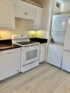 $3,400 | 40 Village Road, Unit 610, Middleton, MA 01949
