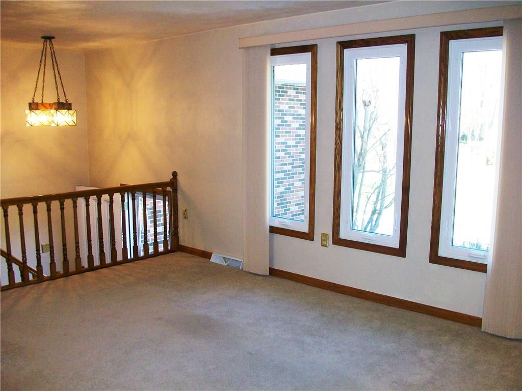 111 Meadowbrook Road Renfrew, PA 16053 - Photo 8 of 25