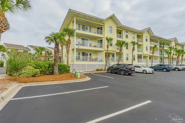 $375,000 | 8436 Gulf Boulevard, Unit 511, Navarre, FL 32566