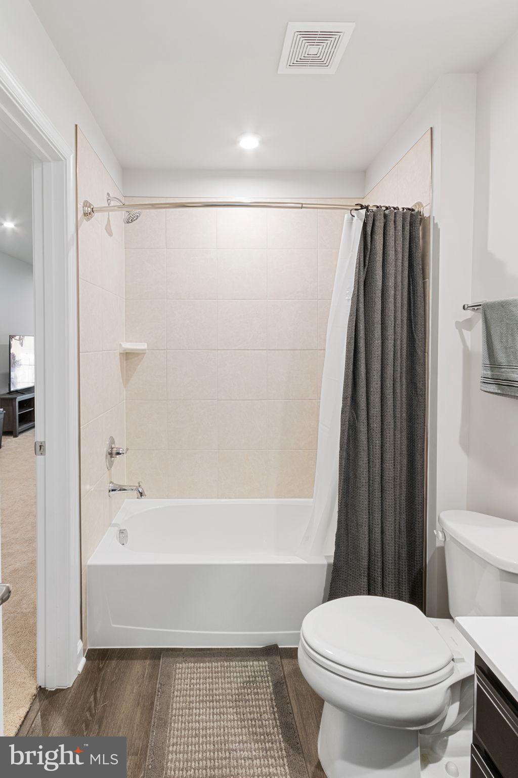 527 View Point Way Fredericksburg, VA 22405 - Photo 20 of 43 Basement Full Bathroom