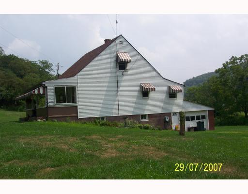 661 Cranes Run Road Waynesburg, PA 15370 - Photo 5 of 6 Exterior Front.