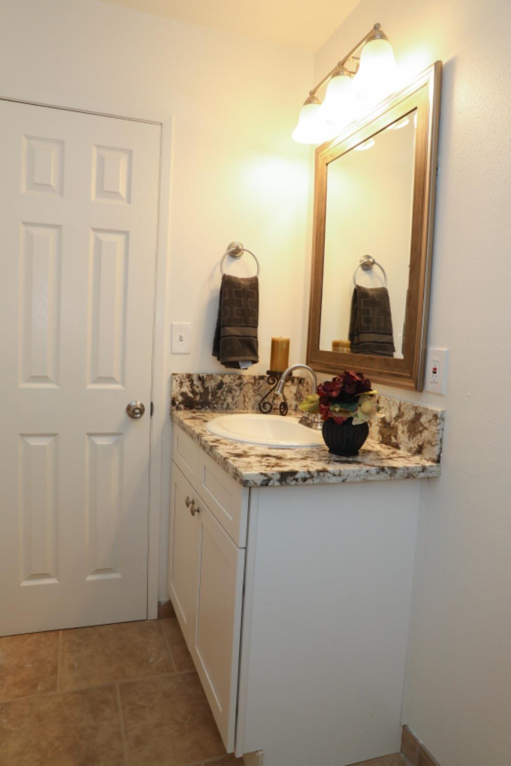 39753 Pine Ridge Road Oakhurst, CA 93644 - Photo 17 of 33 Gallery Image 17