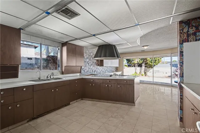 $1,700,000 | 9125 Gainford Street, Downey, CA 90240