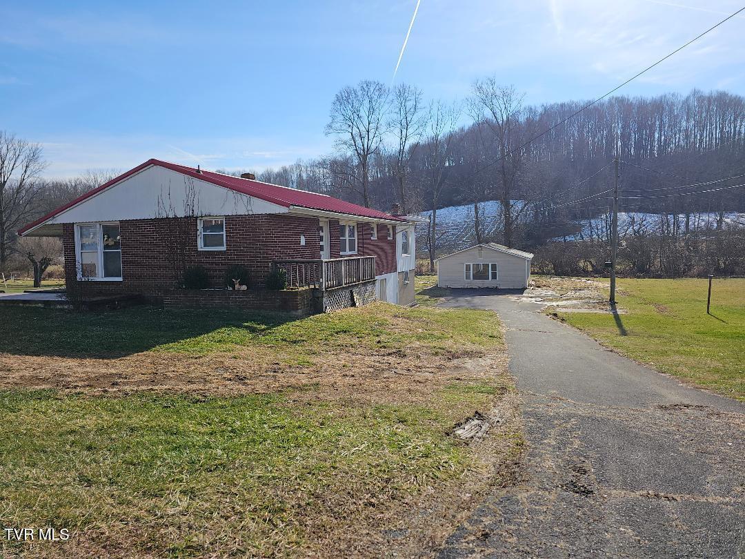34520 Fleet Road Glade Spring, VA 24340 - Photo 1 of 28 Fleet