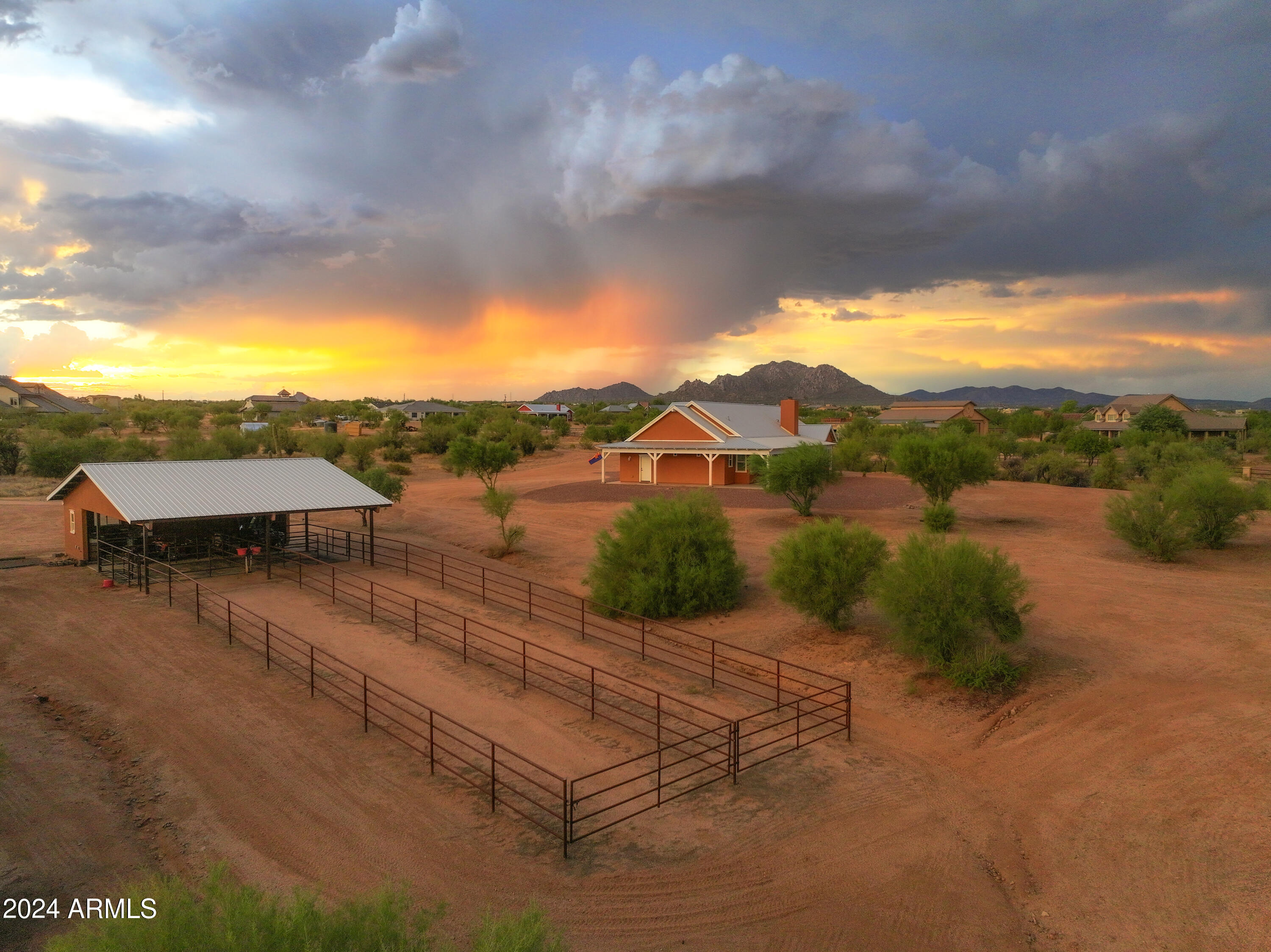 14142 East Peak View Road Scottsdale, AZ 85262 - Photo 4 of 108 Peak View Corner Barn Sunset