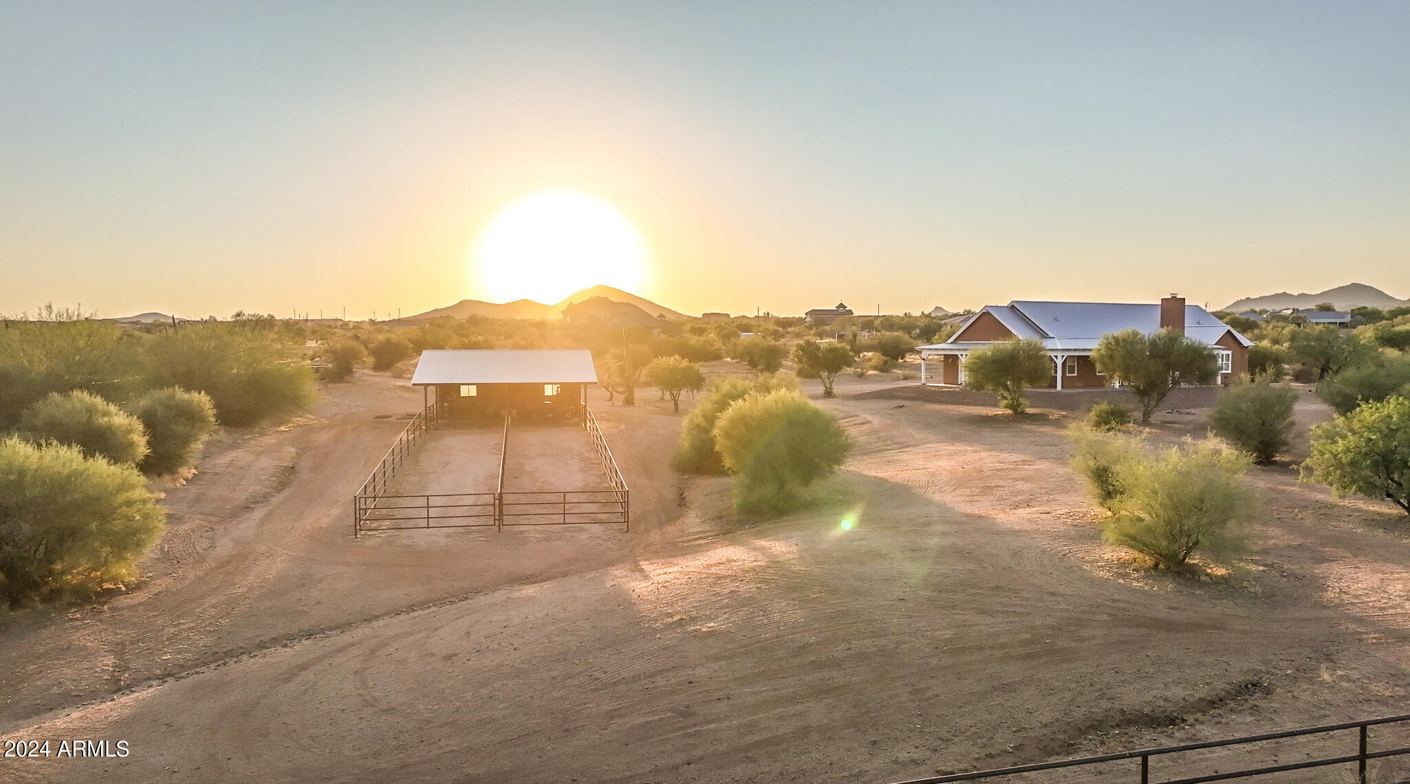 14142 East Peak View Road Scottsdale, AZ 85262 - Photo 77 of 108 Peak View Back and Barn