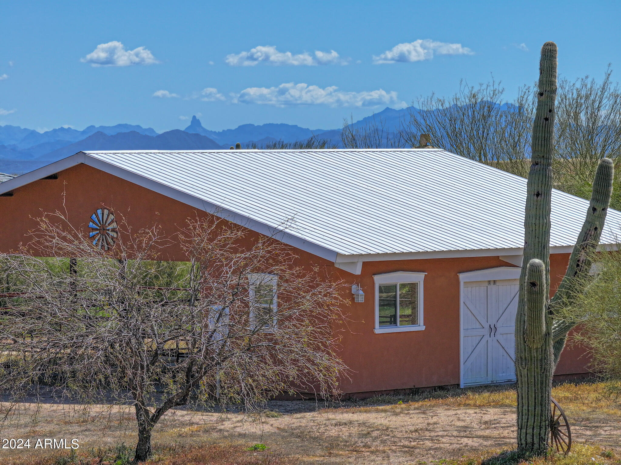 14142 East Peak View Road Scottsdale, AZ 85262 - Photo 88 of 108 Peak View Barn with Mountains