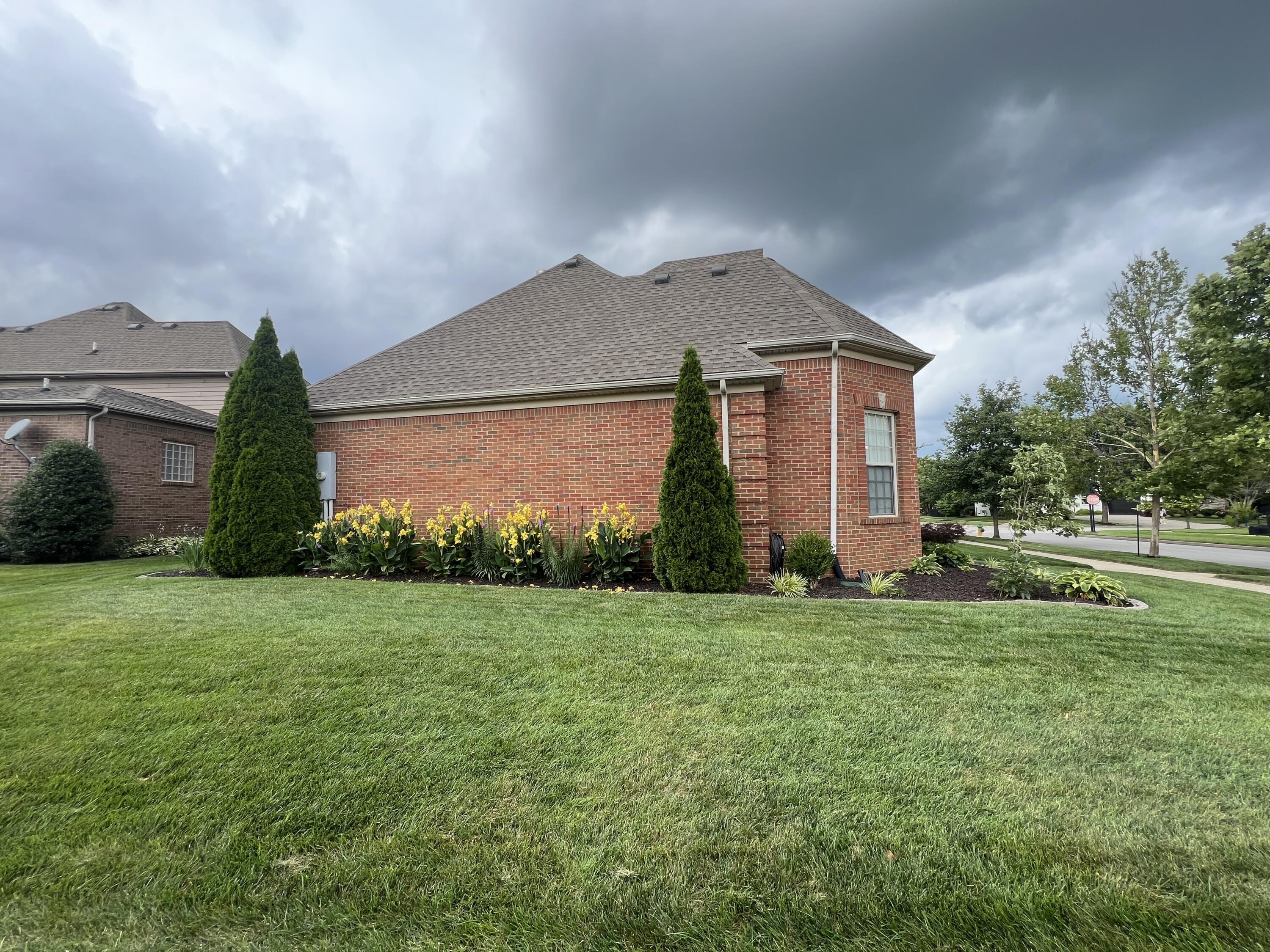 2433 Rockminster Road Lexington, KY 40509 - Photo 5 of 33 IMG_1507
