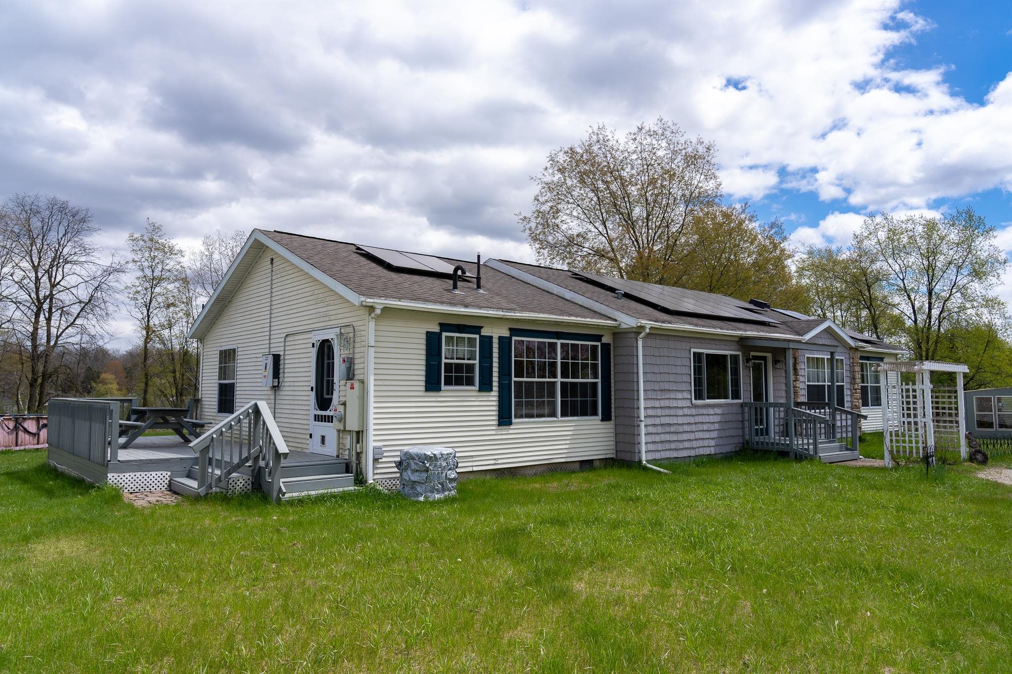 464 North Rolland Road Weidman, MI 48893 - Photo 5 of 70