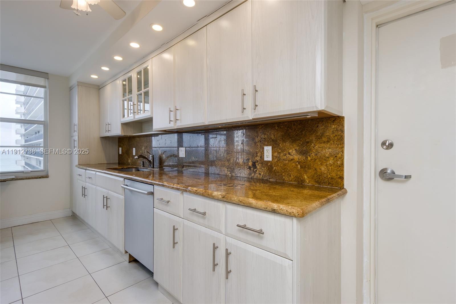 4280 Galt Ocean Drive, Unit 8F Fort Lauderdale, FL 33308 - Photo 18 of 53