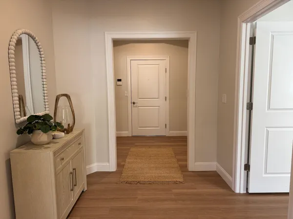 $3,650 | 74 Rockingham Road, Unit 108, Derry, NH 03038