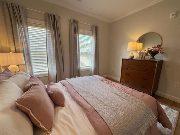 $3,650 | 74 Rockingham Road, Unit 108, Derry, NH 03038