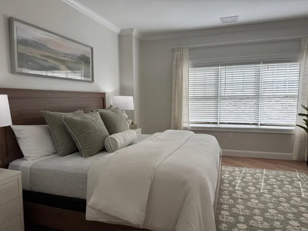 $3,650 | 74 Rockingham Road, Unit 108, Derry, NH 03038