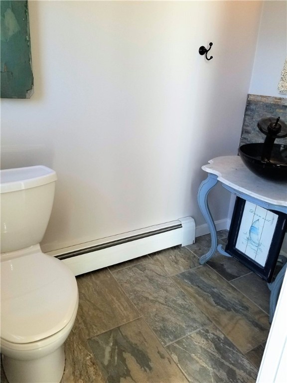63 Long Meadow Road Portsmouth, RI 02871 - Photo 12 of 27 half bathroom