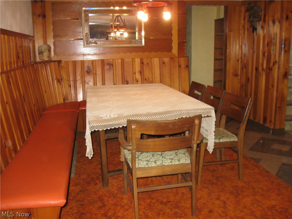 6154 State Road Parma, OH 44134 - Photo 23 of 35 Built-in seating in basement rec room.