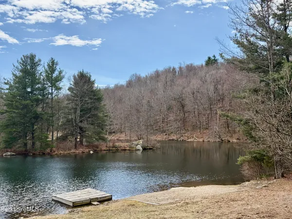 $433,700 | 313 Winter Drive, Becket, MA 01223