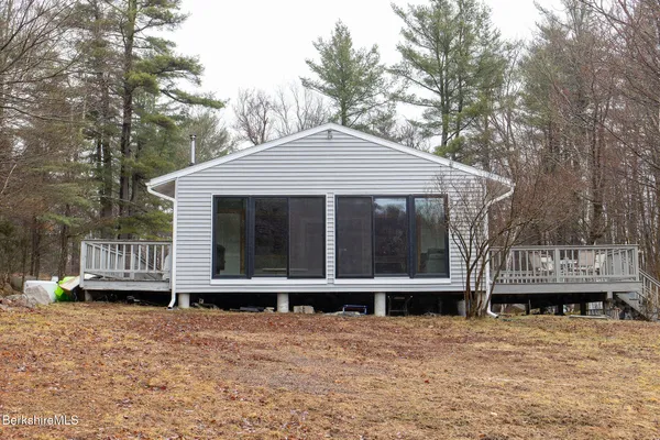 $433,700 | 313 Winter Drive, Becket, MA 01223