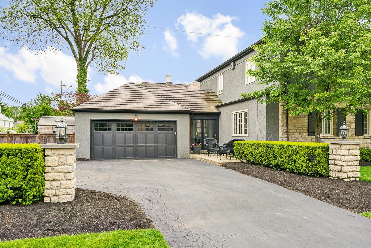 2690 Bryden Road Columbus, OH 43209 - Photo 5 of 37