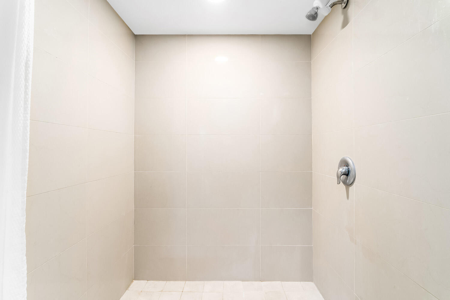 18911 Collins Avenue, Unit 506 ON 5 Sunny Isles Beach, FL 33160 - Photo 40 of 88 41