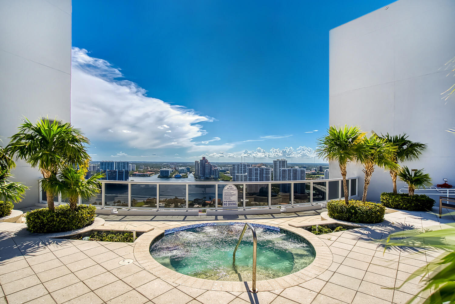 18911 Collins Avenue, Unit 506 ON 5 Sunny Isles Beach, FL 33160 - Photo 5 of 88 05