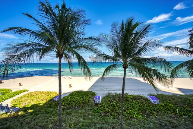 $7,800 | 18911 Collins Avenue, Unit 506 ON 5, Sunny Isles Beach, FL 33160