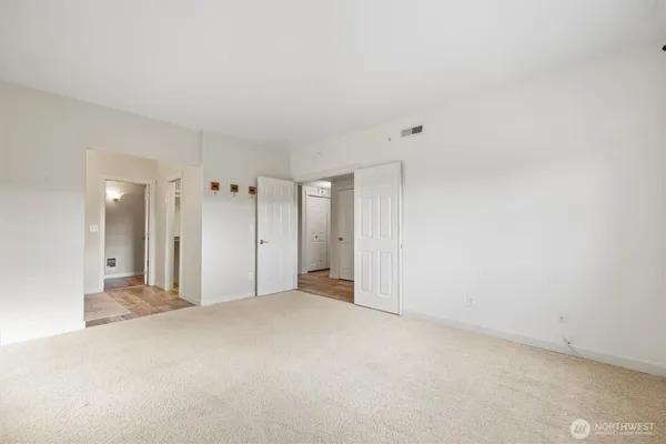 $629,000 | 300 Columbia Point Drive, Unit D101, Richland, WA 99352