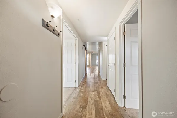 $629,000 | 300 Columbia Point Drive, Unit D101, Richland, WA 99352