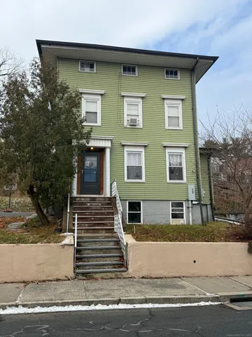 $1,200 | 45 South High Street, Unit 2S, New Britain, CT 06051