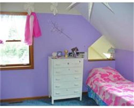 273 Ware Road Belchertown, MA 01007 - Photo 8 of 12 Gallery Image 8