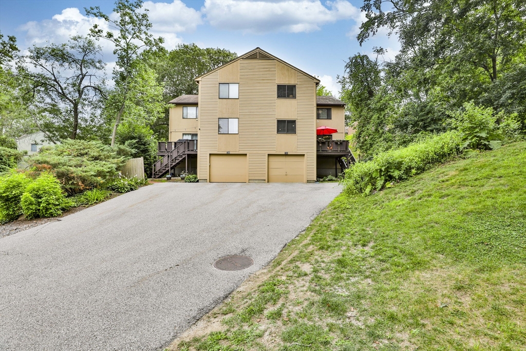 122 Leland Farm Road, Unit 122 Ashland, MA 01721 - Photo 3 of 27