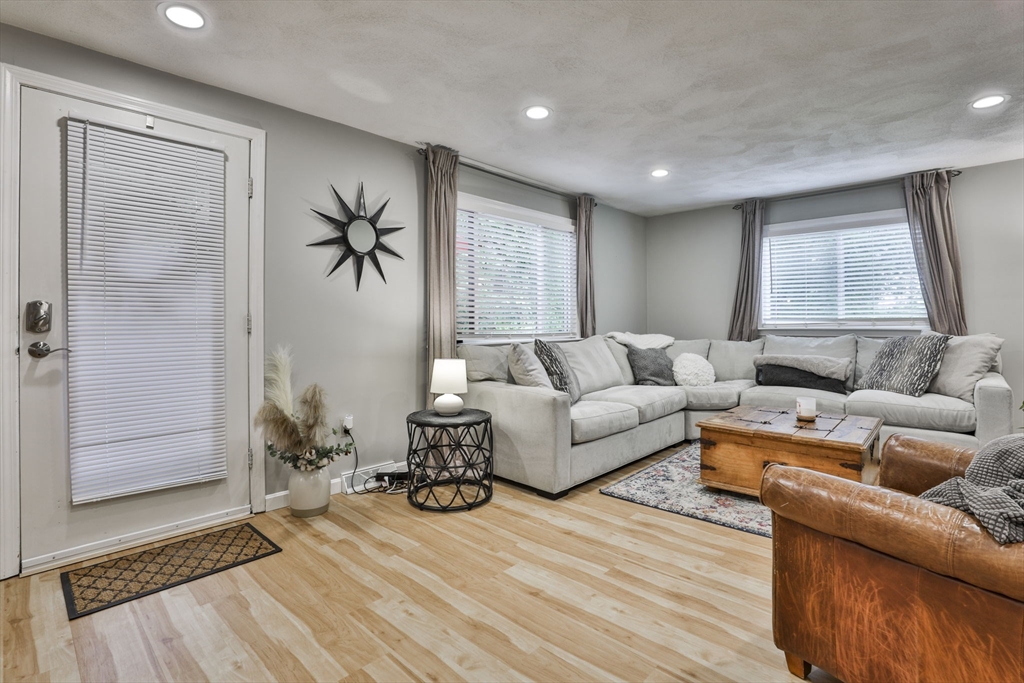 122 Leland Farm Road, Unit 122 Ashland, MA 01721 - Photo 8 of 27