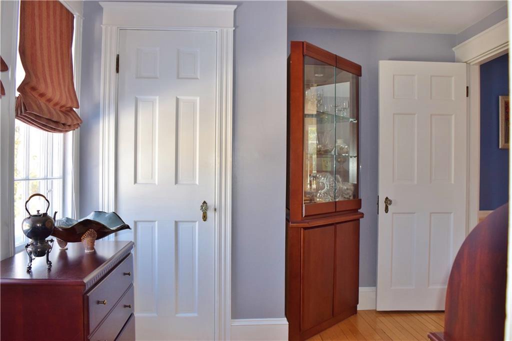 9 Ivie Road Cape Elizabeth, ME 04107 - Photo 20 of 35 Photo